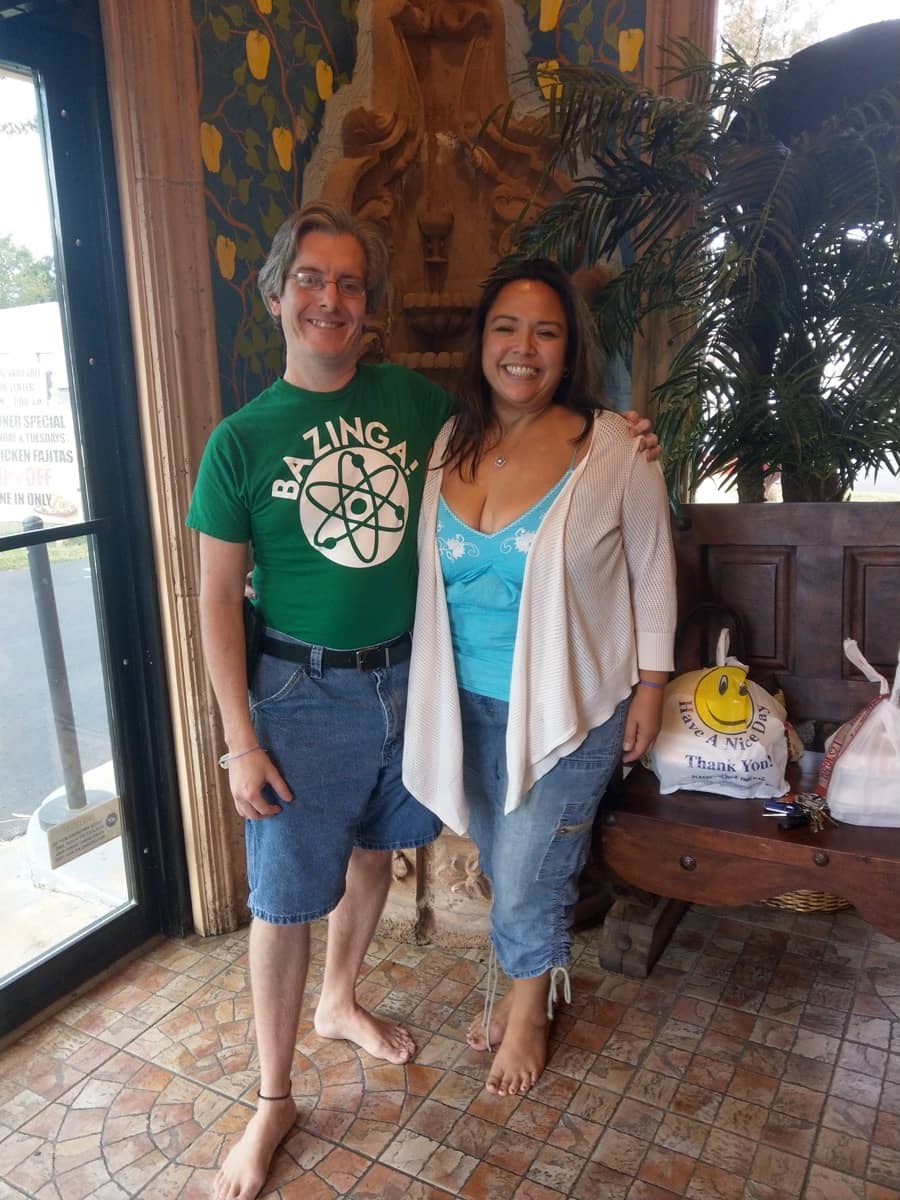 Chris and Jacqui enjoy a barefoot meal at a local restaurant after a barefoot hike